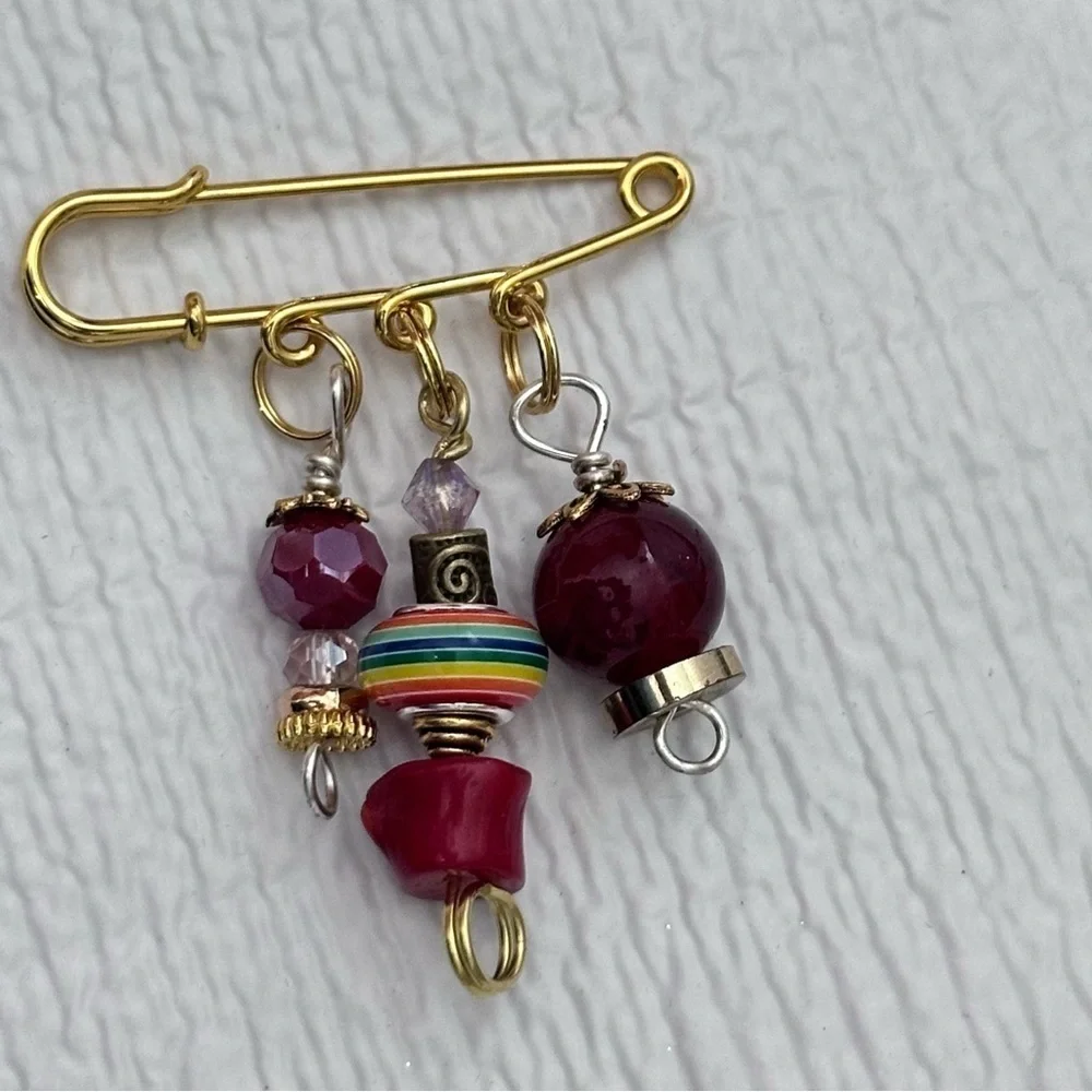Brooch | Hand Crafted | Glass Beaded |  Pin Multicolor Wire-Wrapped OOAK 4370